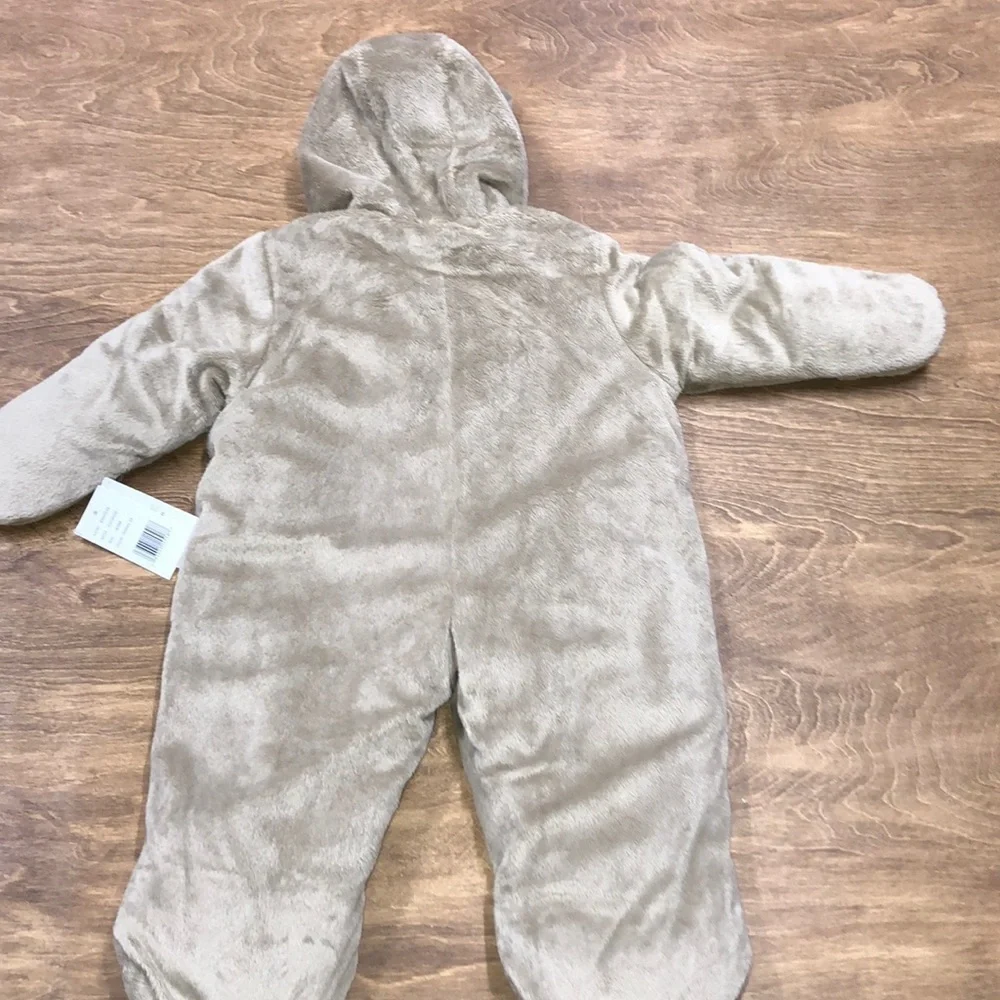 Carter’s 6-9 Months warm fox fleece pajama onesie